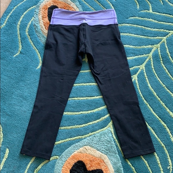 Lululemon Capri - Picture 3 of 4